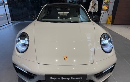 Porsche 911, 2024 год, 29 990 000 рублей, 3 фотография