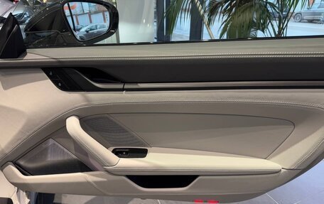 Porsche 911, 2024 год, 29 990 000 рублей, 23 фотография