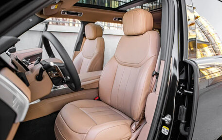 Land Rover Range Rover IV рестайлинг, 2024 год, 18 700 000 рублей, 9 фотография