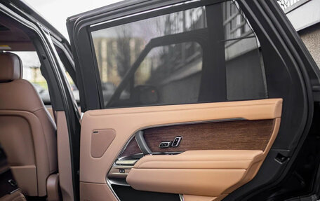 Land Rover Range Rover IV рестайлинг, 2024 год, 18 700 000 рублей, 16 фотография