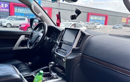 Toyota Land Cruiser 200, 2016 год, 5 700 000 рублей, 11 фотография