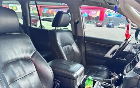 Toyota Land Cruiser 200, 2016 год, 5 700 000 рублей, 12 фотография