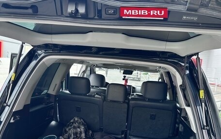 Toyota Land Cruiser 200, 2016 год, 5 700 000 рублей, 5 фотография