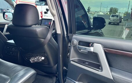 Toyota Land Cruiser 200, 2016 год, 5 700 000 рублей, 15 фотография