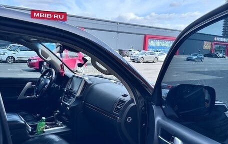 Toyota Land Cruiser 200, 2016 год, 5 700 000 рублей, 14 фотография