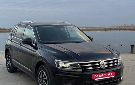 Volkswagen Tiguan II, 2018 год, 2 350 000 рублей, 18 фотография