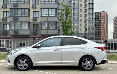 Hyundai Solaris II рестайлинг, 2020 год, 1 620 000 рублей, 2 фотография