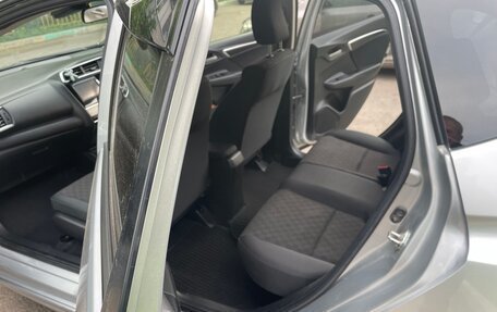 Honda Fit III, 2015 год, 1 160 000 рублей, 8 фотография