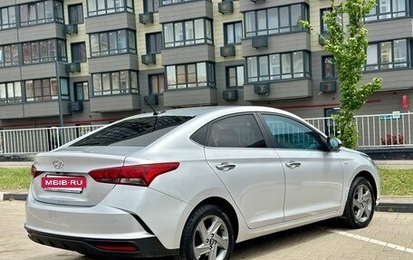 Hyundai Solaris II рестайлинг, 2020 год, 1 620 000 рублей, 5 фотография