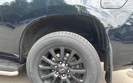 Toyota Land Cruiser Prado 150 рестайлинг 2, 2014 год, 3 270 000 рублей, 6 фотография