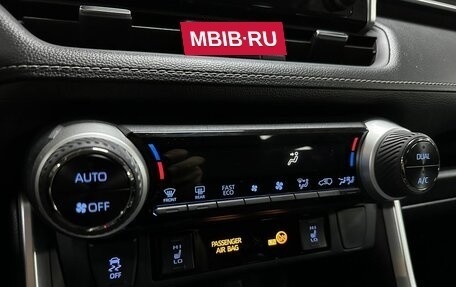 Toyota RAV4, 2020 год, 3 756 000 рублей, 17 фотография