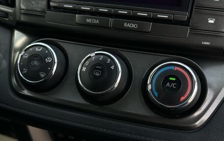 Toyota RAV4, 2014 год, 1 525 000 рублей, 13 фотография