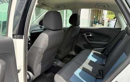 Volkswagen Polo VI (EU Market), 2013 год, 915 000 рублей, 11 фотография