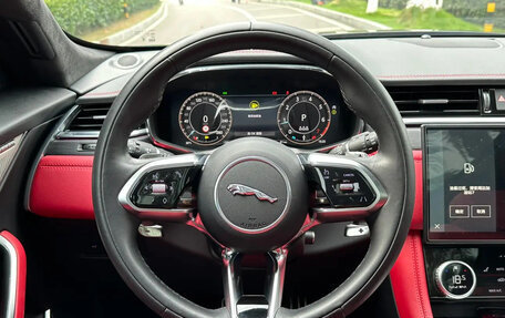 Jaguar F-Pace, 2024 год, 4 233 000 рублей, 4 фотография