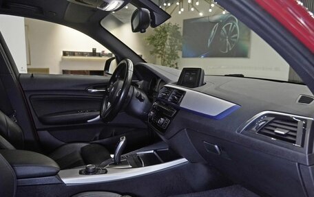 BMW 1 серия, 2018 год, 2 150 000 рублей, 15 фотография