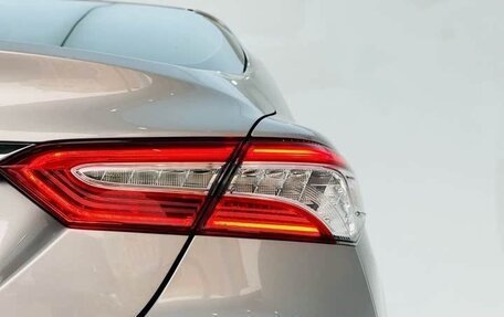Toyota Camry, 2021 год, 2 327 000 рублей, 8 фотография