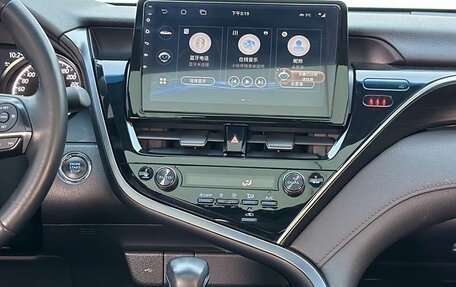 Toyota Camry, 2021 год, 2 327 000 рублей, 10 фотография