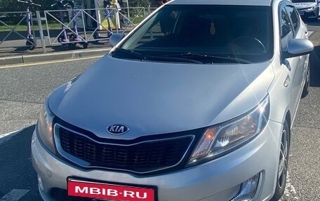 KIA Rio III рестайлинг, 2013 год, 650 000 рублей, 1 фотография