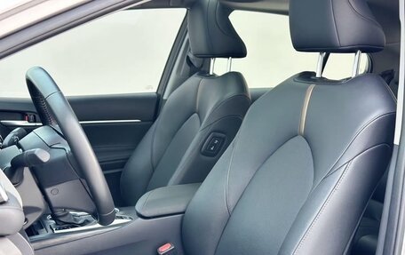 Toyota Camry, 2021 год, 2 327 000 рублей, 17 фотография