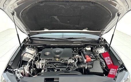 Toyota Camry, 2021 год, 2 327 000 рублей, 18 фотография