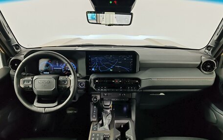 Toyota Land Cruiser Prado, 2024 год, 11 490 000 рублей, 13 фотография