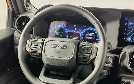 Toyota Land Cruiser Prado, 2024 год, 11 490 000 рублей, 15 фотография