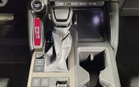 Toyota Land Cruiser Prado, 2024 год, 11 490 000 рублей, 20 фотография
