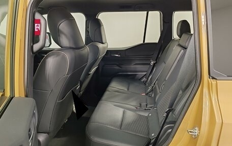 Toyota Land Cruiser Prado, 2024 год, 11 490 000 рублей, 23 фотография