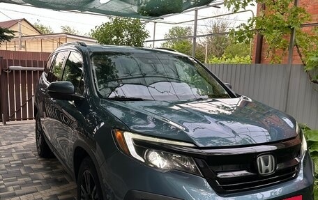 Honda Pilot III рестайлинг, 2020 год, 3 800 000 рублей, 2 фотография