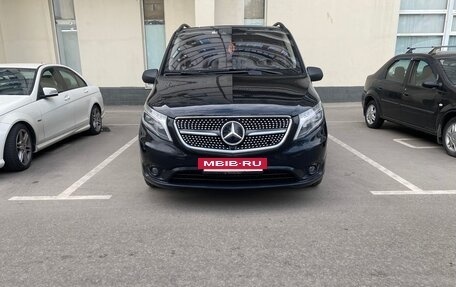 Mercedes-Benz Vito, 2015 год, 3 350 000 рублей, 2 фотография