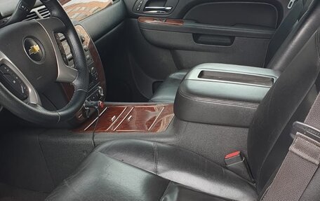 Chevrolet Tahoe III, 2012 год, 4 200 000 рублей, 2 фотография