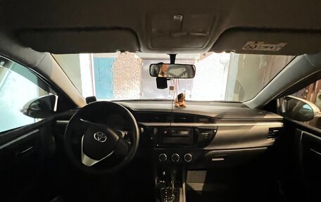 Toyota Corolla, 2013 год, 1 680 000 рублей, 7 фотография