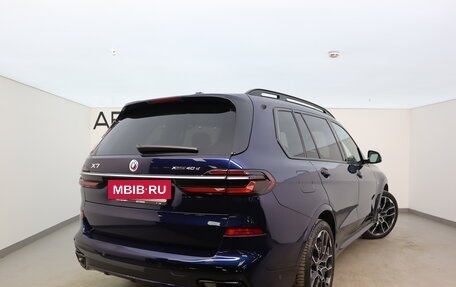 BMW X7, 2023 год, 13 700 000 рублей, 2 фотография