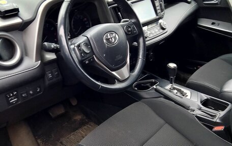 Toyota RAV4, 2017 год, 2 170 000 рублей, 4 фотография