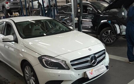 Mercedes-Benz A-Класс, 2013 год, 1 150 000 рублей, 2 фотография