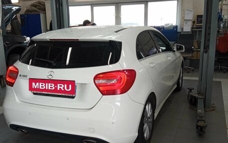 Mercedes-Benz A-Класс, 2013 год, 1 150 000 рублей, 3 фотография