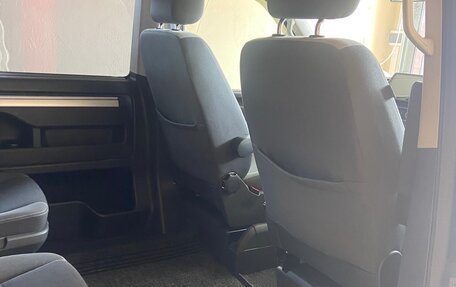 Volkswagen Multivan T5, 2014 год, 2 300 000 рублей, 8 фотография