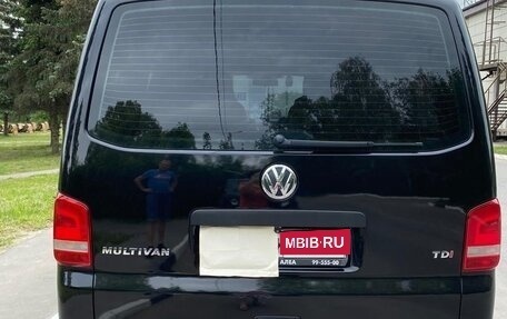 Volkswagen Multivan T5, 2014 год, 2 300 000 рублей, 2 фотография