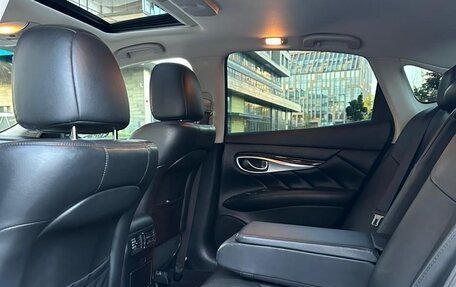 Infiniti Q70 I, 2016 год, 2 900 000 рублей, 18 фотография