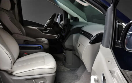 Hyundai Staria, 2021 год, 3 100 000 рублей, 10 фотография