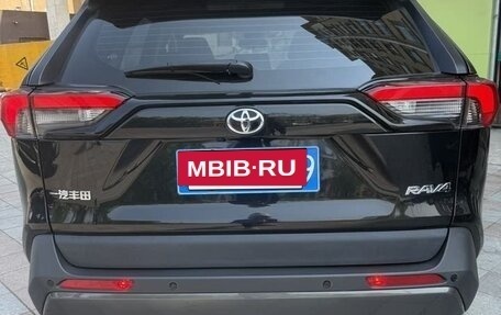 Toyota RAV4, 2022 год, 2 507 000 рублей, 4 фотография