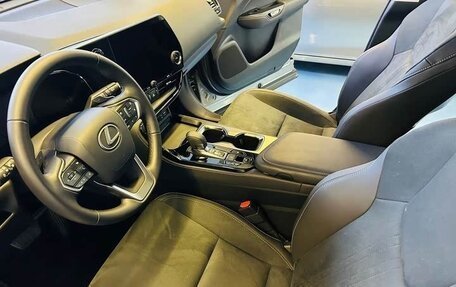 Lexus NX, 2024 год, 4 734 000 рублей, 23 фотография