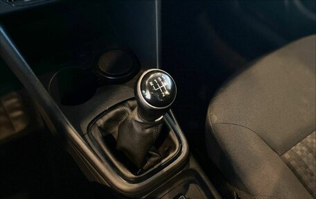 Volkswagen Polo VI (EU Market), 2017 год, 985 000 рублей, 31 фотография