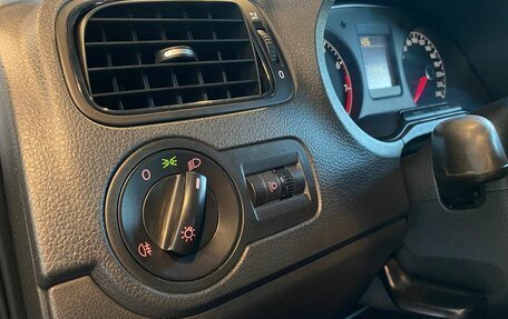 Volkswagen Polo VI (EU Market), 2017 год, 985 000 рублей, 32 фотография
