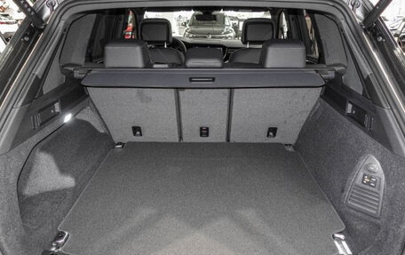 Volkswagen Touareg III, 2025 год, 15 200 000 рублей, 17 фотография