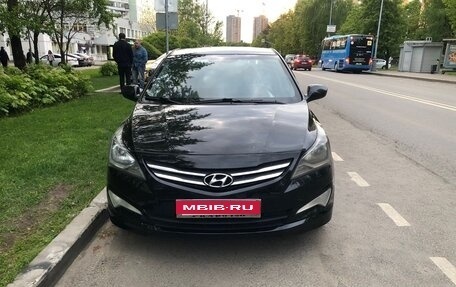 Hyundai Solaris II рестайлинг, 2015 год, 550 000 рублей, 1 фотография