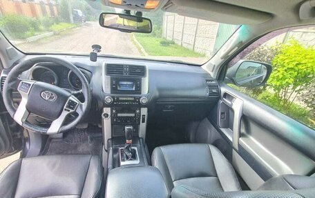 Toyota Land Cruiser Prado 150 рестайлинг 2, 2012 год, 2 500 000 рублей, 6 фотография