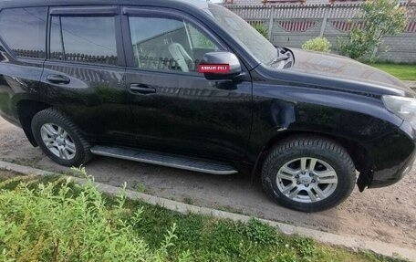 Toyota Land Cruiser Prado 150 рестайлинг 2, 2012 год, 2 500 000 рублей, 3 фотография