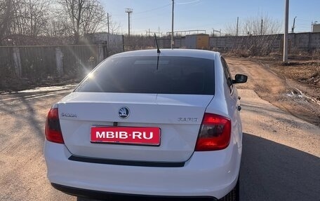 Skoda Rapid I, 2014 год, 670 000 рублей, 3 фотография