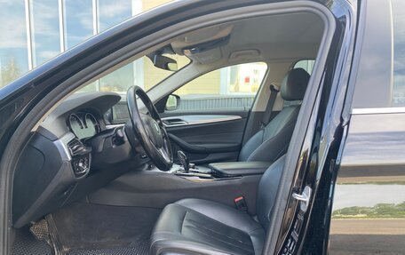 BMW 5 серия, 2019 год, 2 100 000 рублей, 11 фотография